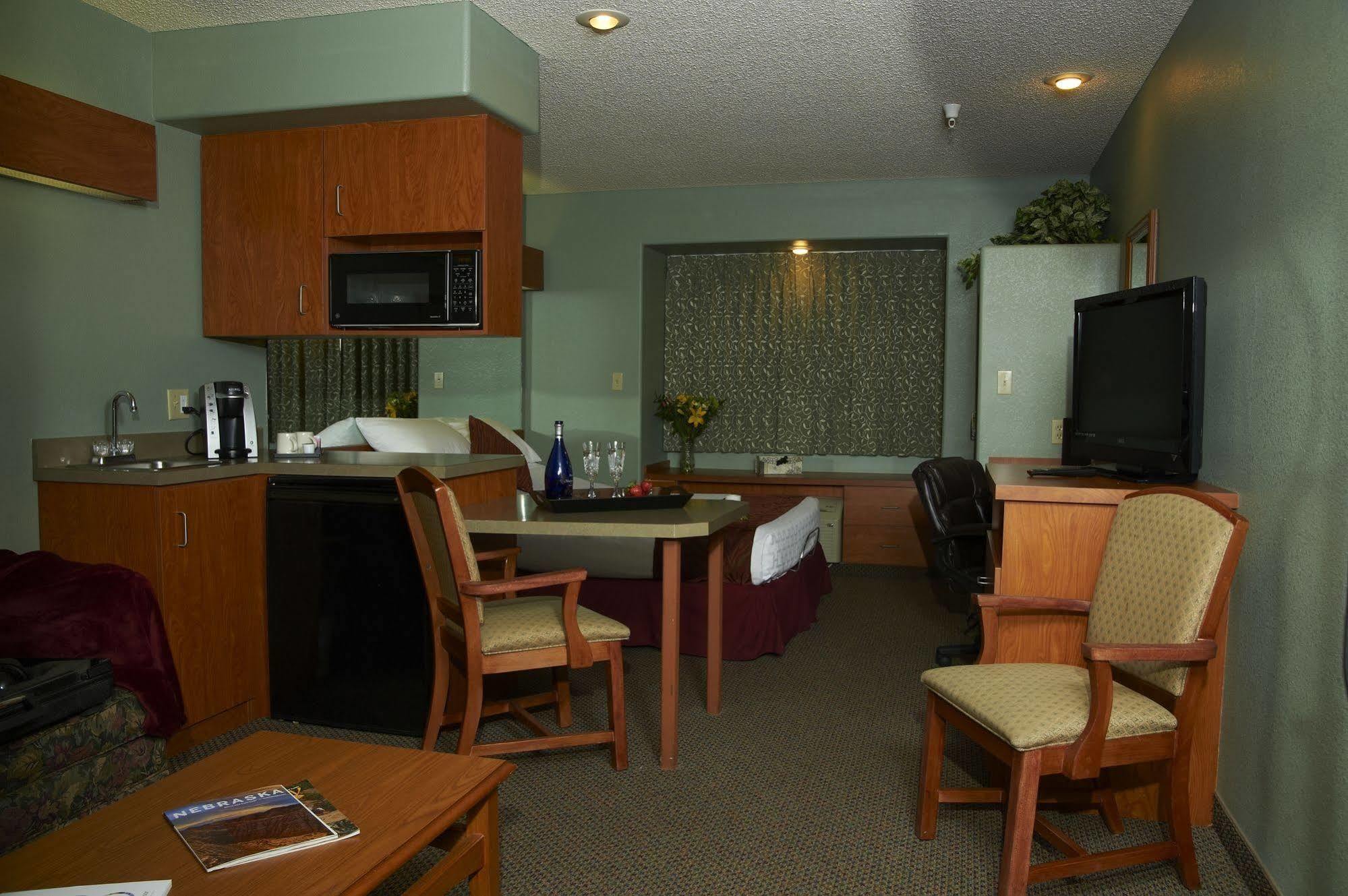 Monument Inn & Suites Gering Rum bild